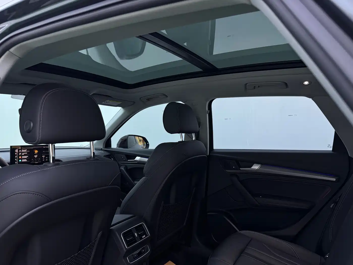 Audi Q5L 2022 40T Fashion Dynamic фото 7