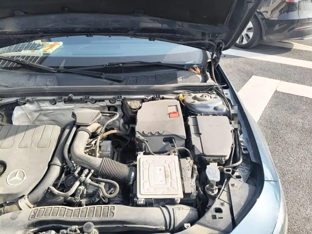 Mercedes-Benz CLA (Import) 2020 CLA 200 фото 22