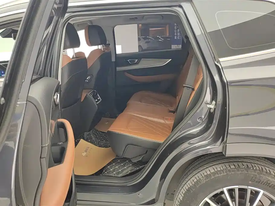 CHERY TIGGO 8 PLUS
