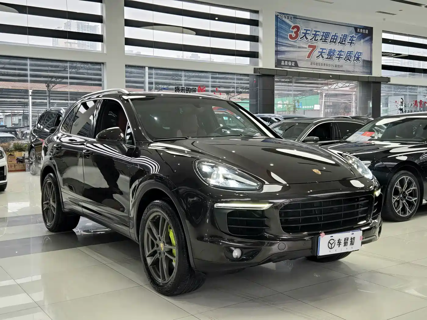 Porsche Cayenne New Energy 2016 Cayenne S E-Hybrid 3.0T фото 3
