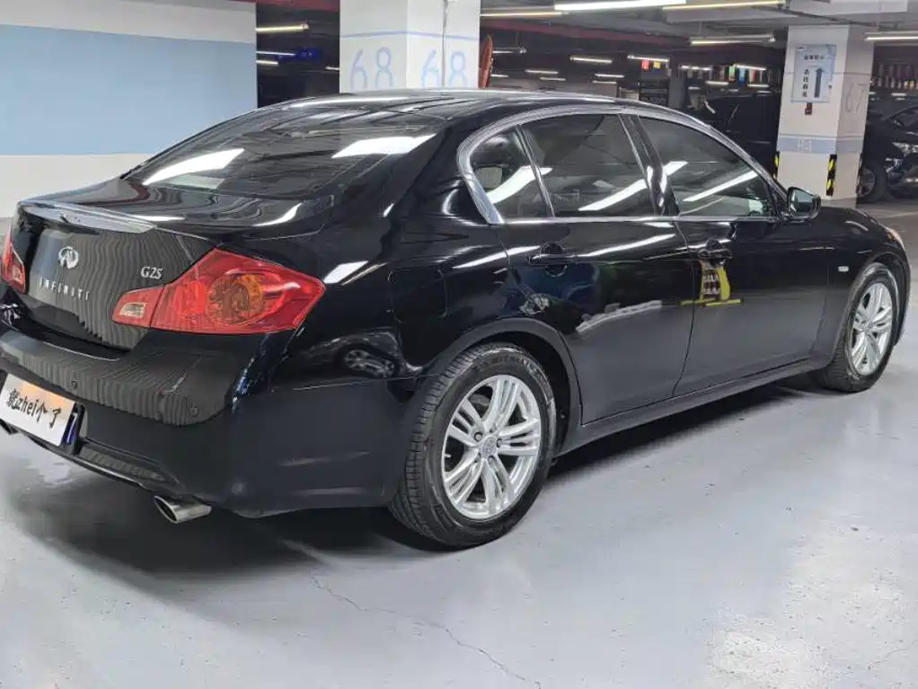 Infiniti G Series 2010 2010 Model G25 Sedan Luxury Sport Edition