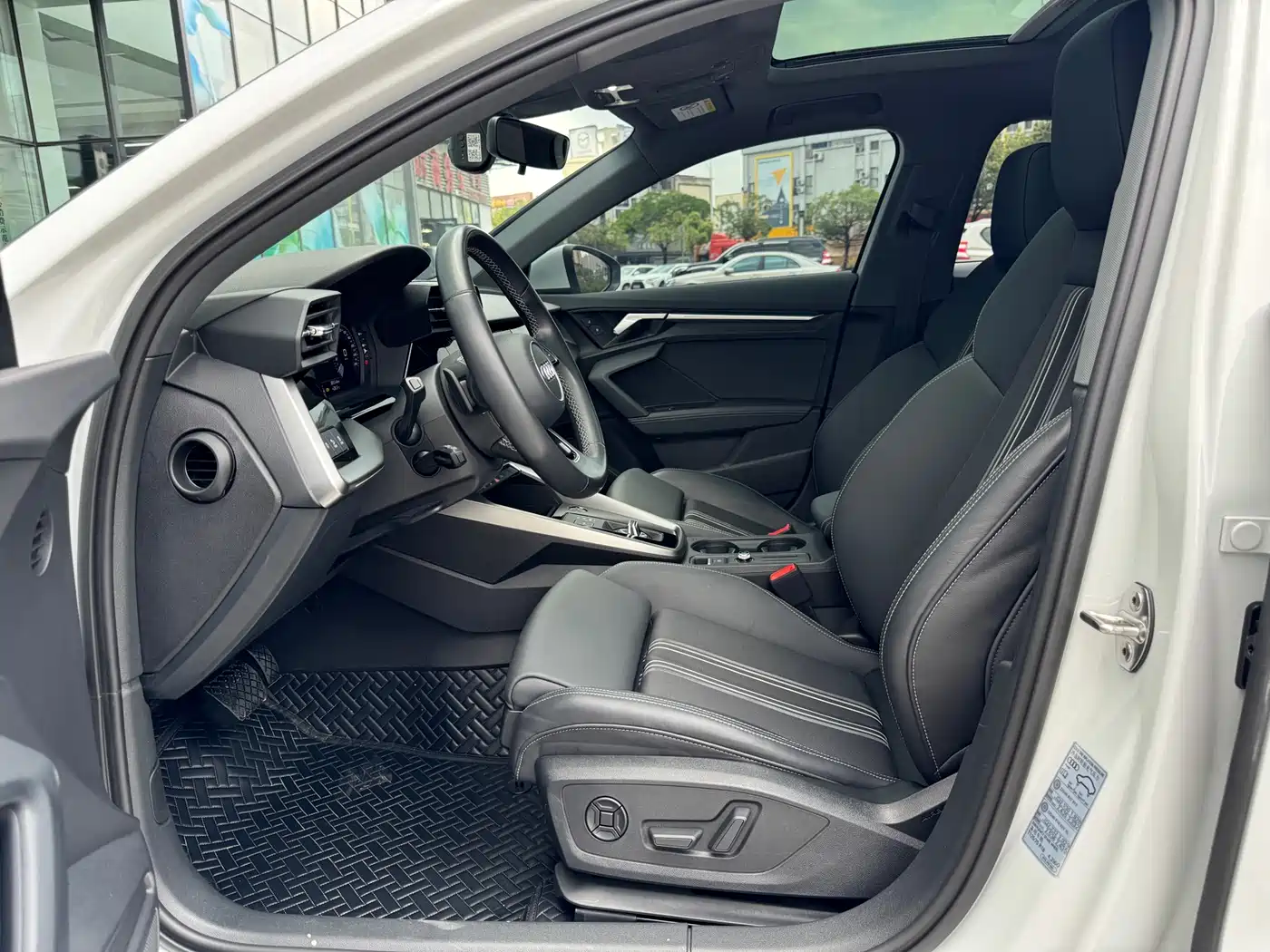 Audi A3 2024 Model A3L Limousine 35 TFSI Fashion Sport фото 14