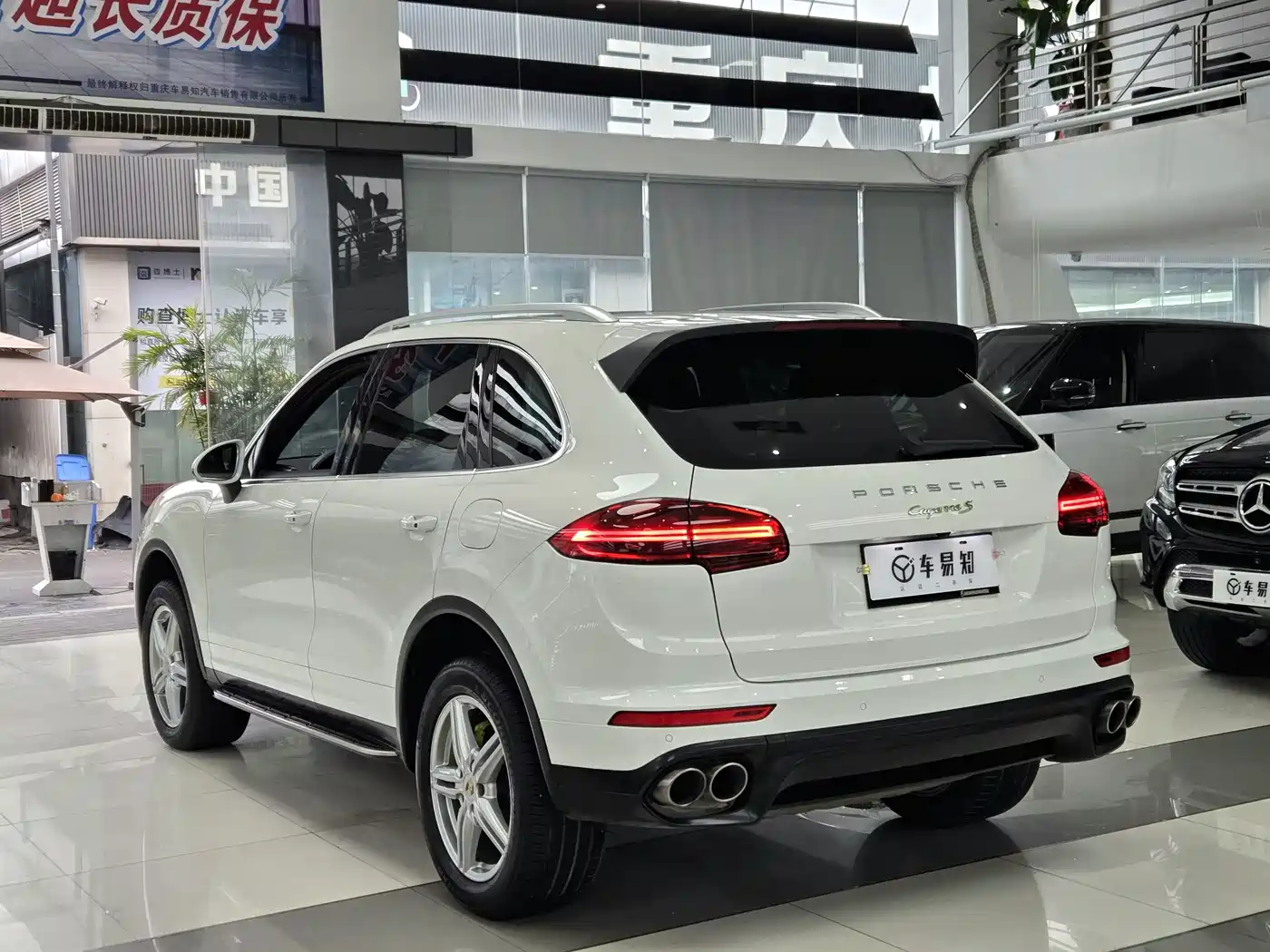 Porsche Cayenne New Energy 2016 Cayenne S E-Hybrid 3.0T фото 4