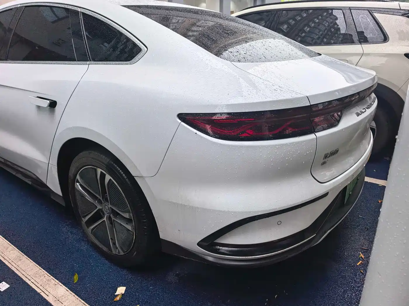 BYD Han 2023 EV Champion Edition 605KM FWD Premium фото 8