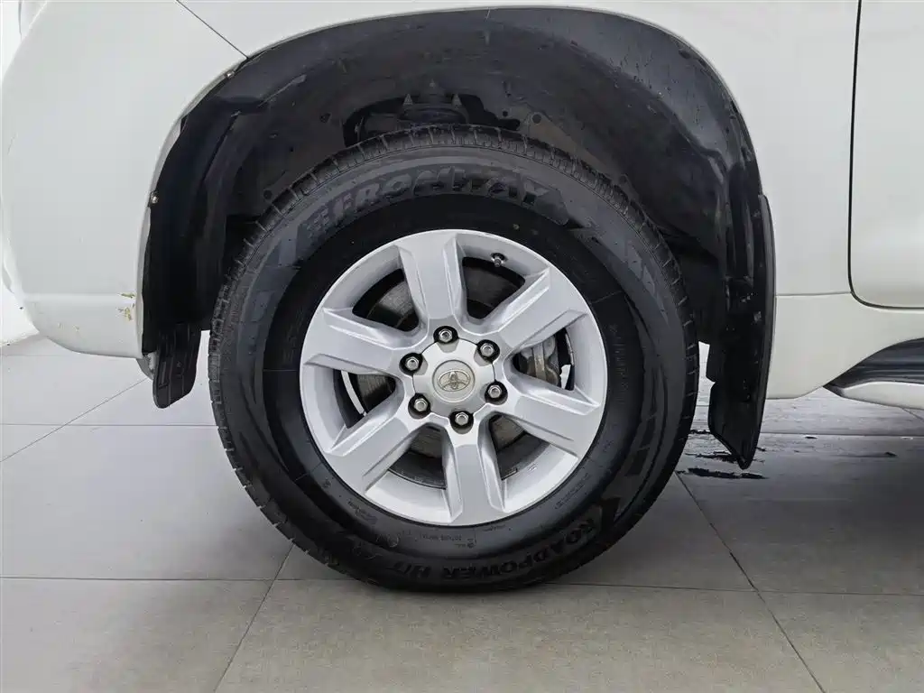 Toyota Prado 2016 3.5L Auto TX фото 17