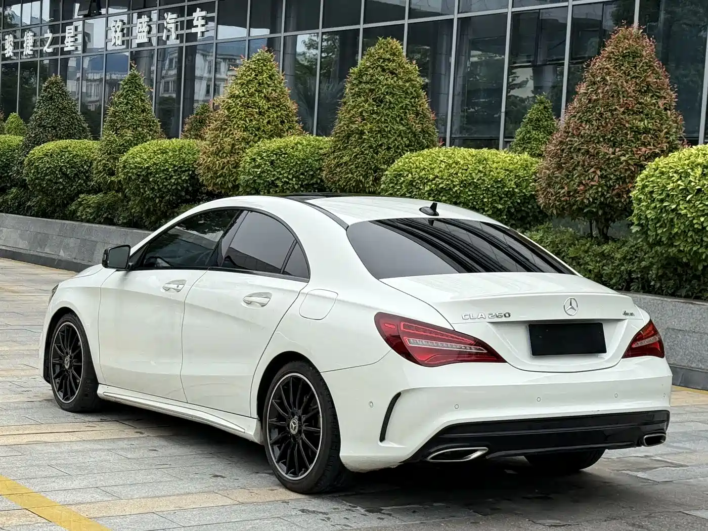 Mercedes-Benz CLA (Import) 2017 CLA 260 4MATIC фото 13