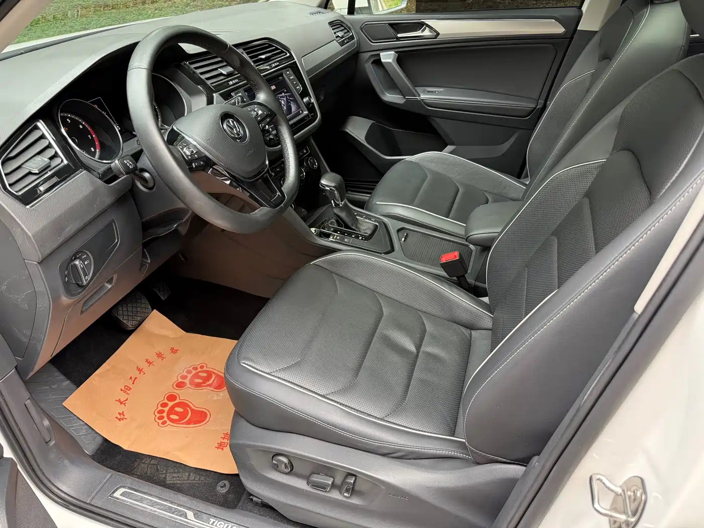 Volkswagen Tiguan L 2019 330TSI Auto 2WD Smart Luxury Edition China V фото 9