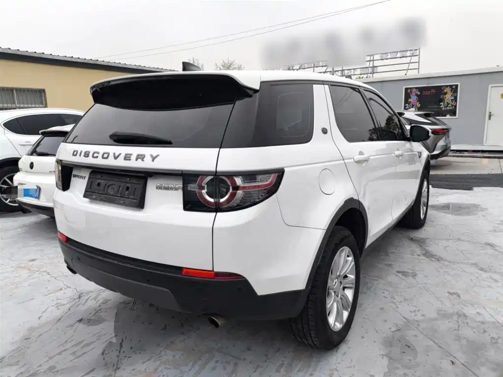 Land Rover Discovery Sport 2019 240PS SE Edition China V фото 5