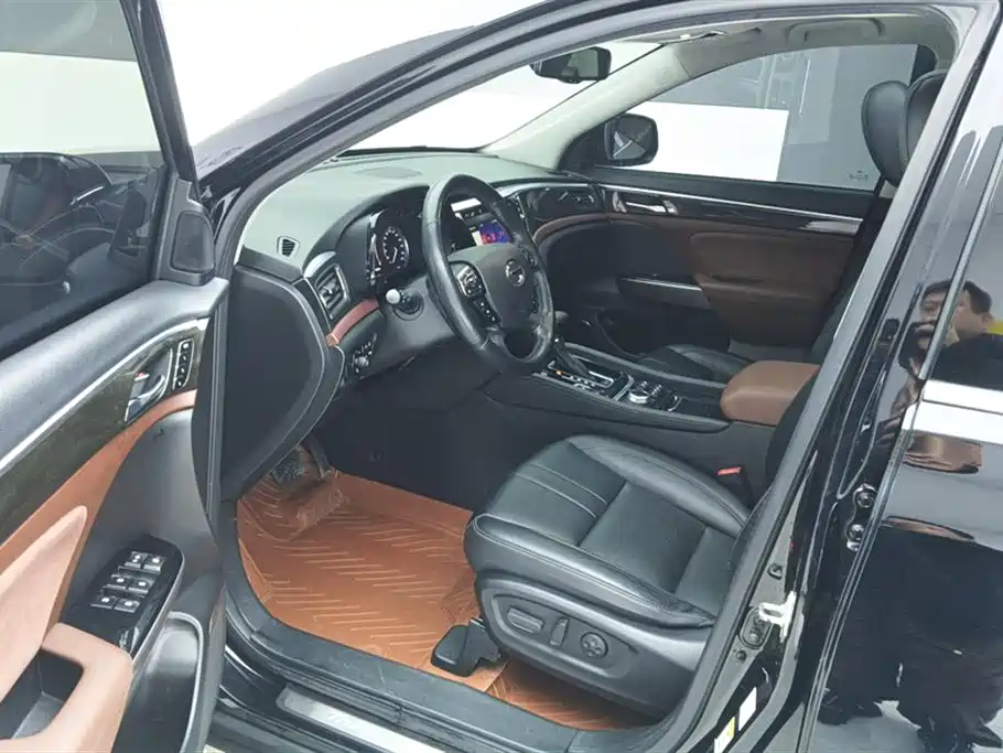 GAC Trumpchi Trumpchi GS8 2017 320T AWD Luxury Smart Connect (7-Seater) фото 9