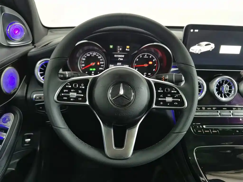 Mercedes-Benz GLC 2018 Facelift GLC 260 4MATIC Luxury фото 11