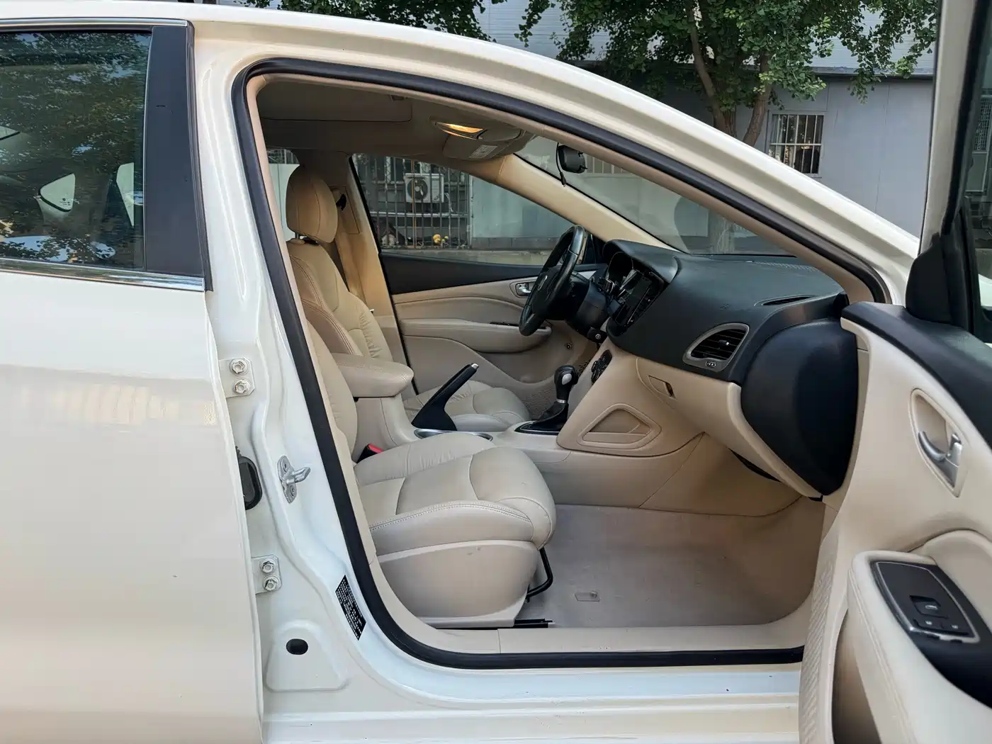 Fiat Viaggio 2013 2012 1.4T Auto Power Edition
