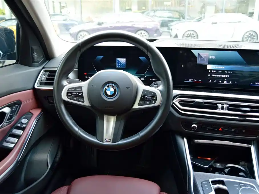 Фото 10 - BMW i3