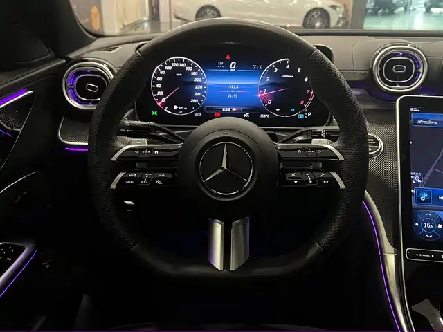 Mercedes-Benz C-Class 2024 Second Facelift C 260 L Sport — фото 5