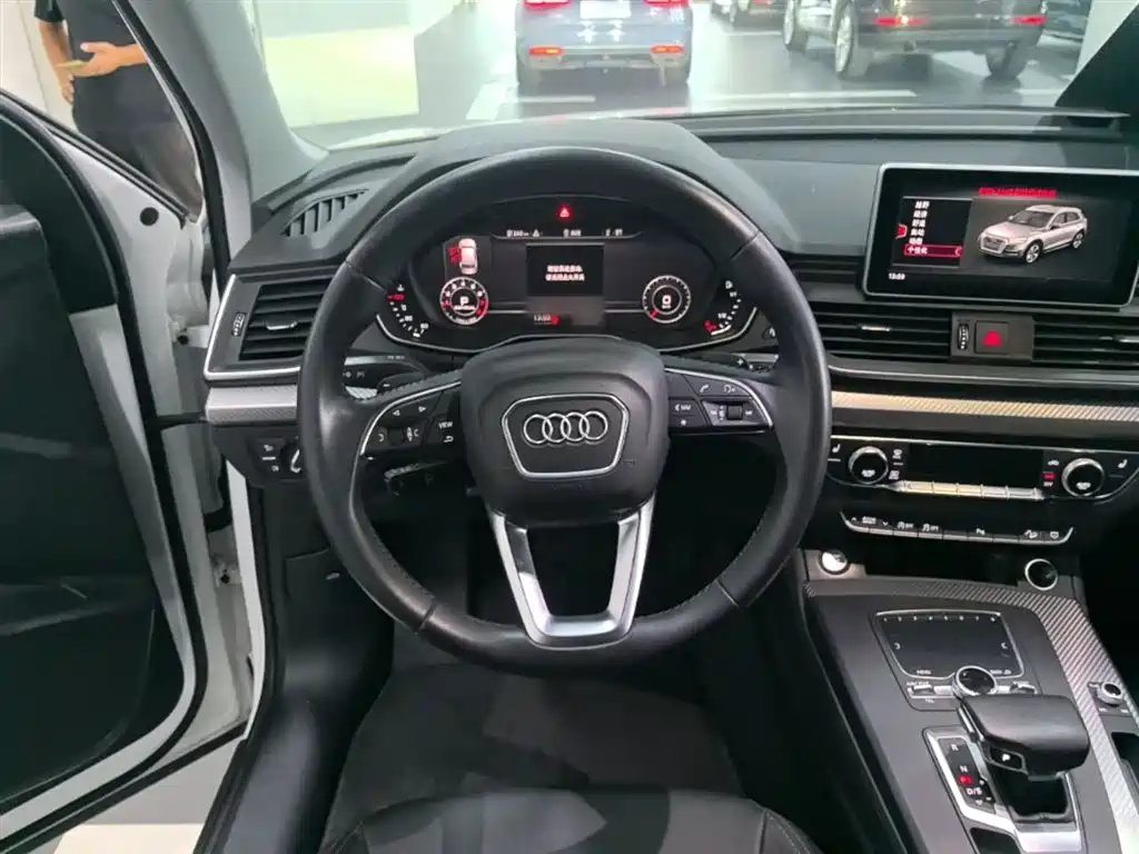 Audi Q5L 2018 45 TFSI Exclusive Fashion China VI фото 11