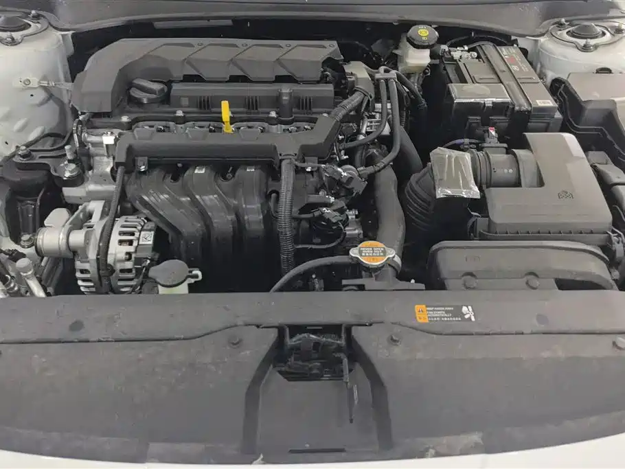 Hyundai Elantra 2023 1.5L CVT GLX Elite Edition фото 10