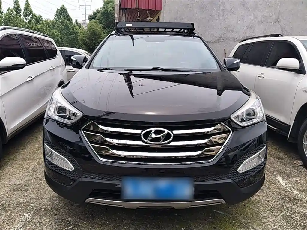 Hyundai Santa Fe 2013 Model 2.4L Automatic 2WD Smart фото 3