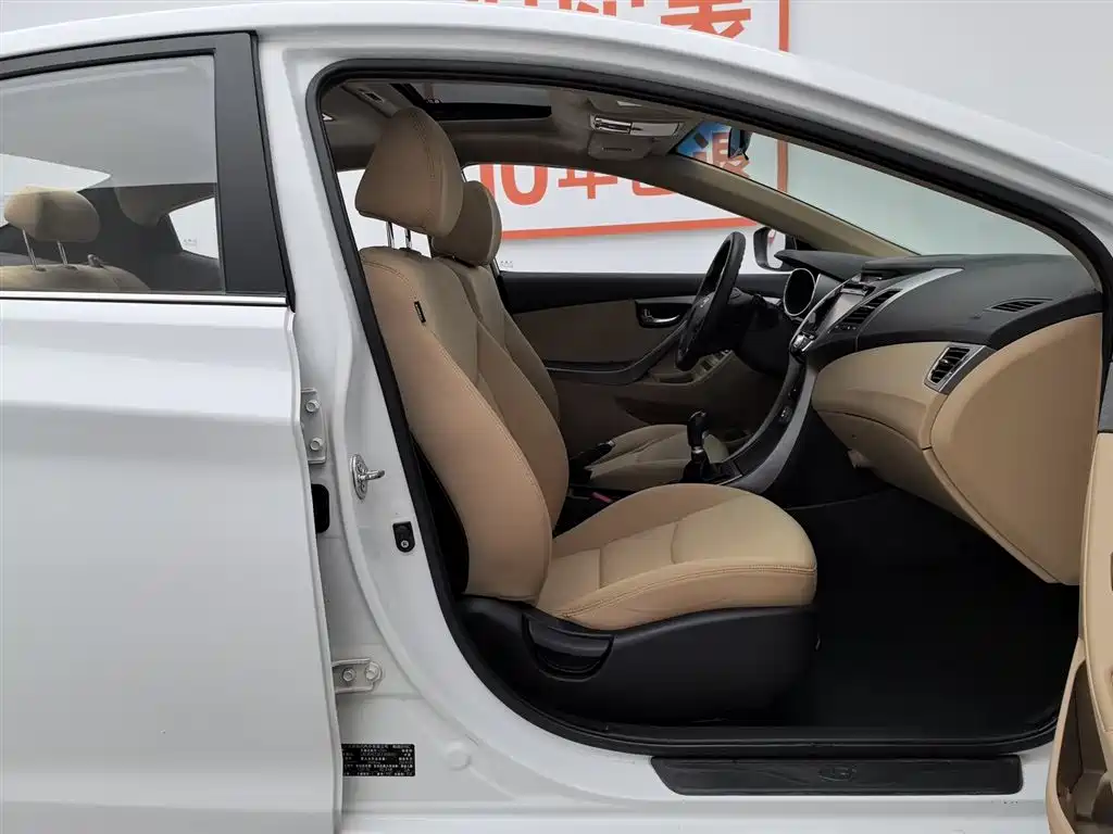 Hyundai Langdong 2012 1.6L Manual Leading фото 23
