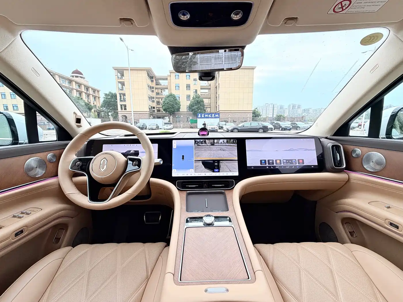 AITO Wenjie AITO M9 2025 Extended Range Ultra 52kWh 6-Seater фото 8