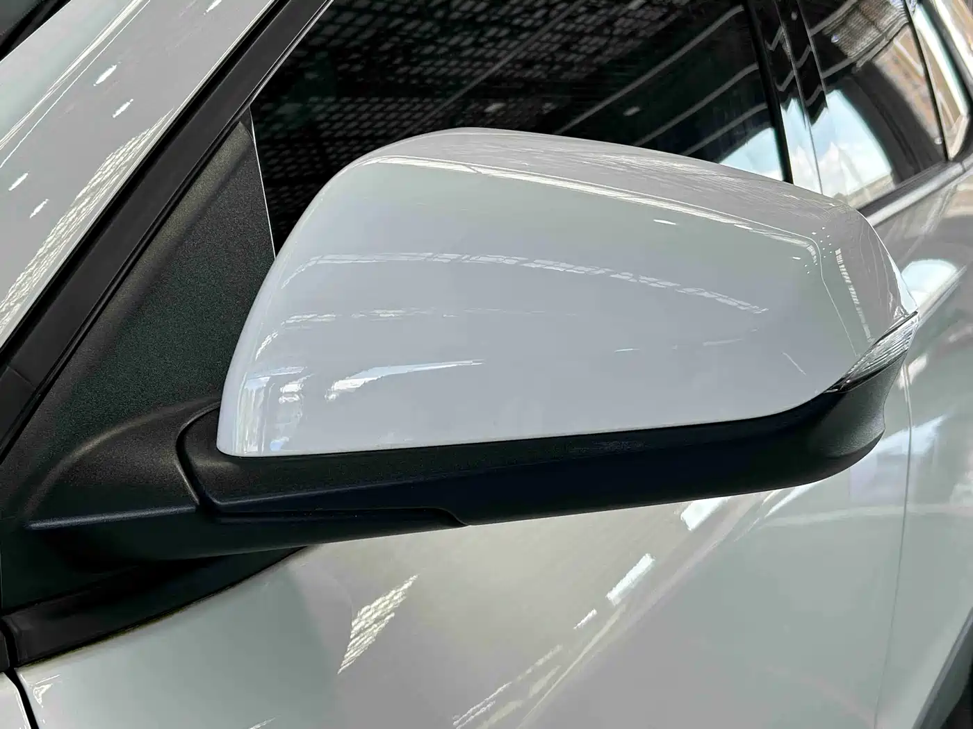 Chevrolet Equinox 2018 535T Automatic Frontier Edition фото 15