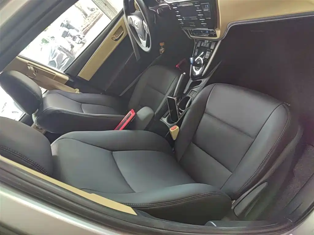 Toyota Levin 2017 Facelift Hybrid 1.8H GS E-CVT Elite Sunroof Edition China V фото 25