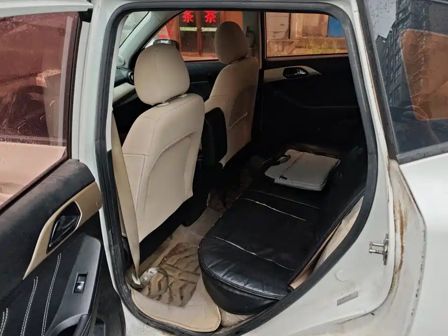 BAIC Changhe Q35 2017 2016 1.5L Manual Cool Edition
