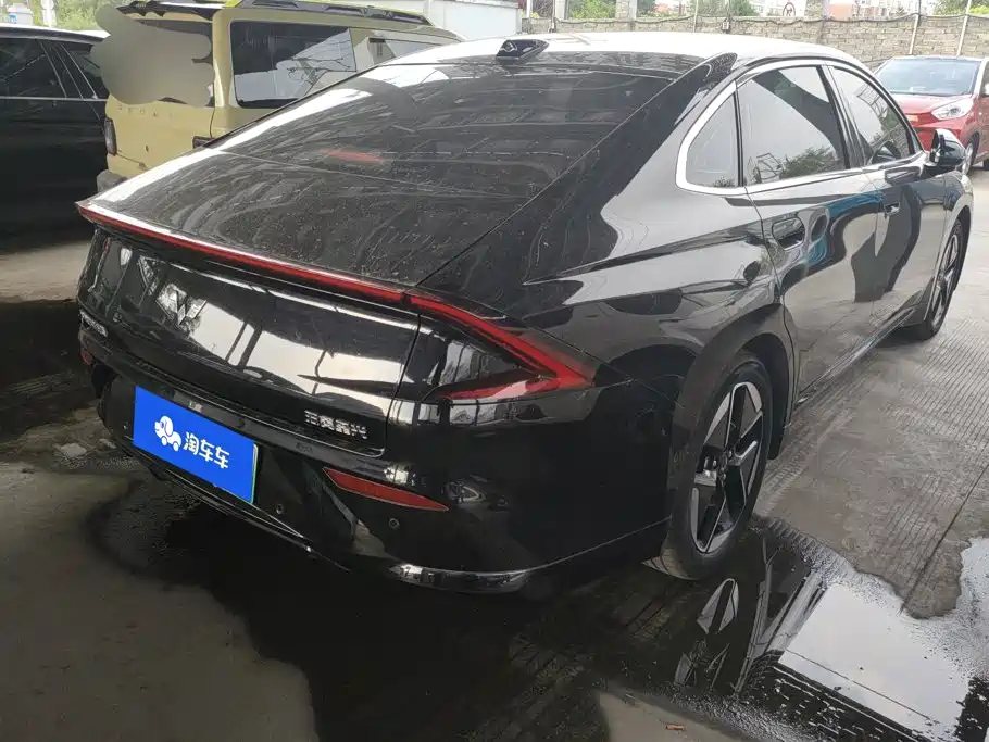 Wuling Motors Wuling Xingguang 2025 2025 Model 610km Smart Flagship