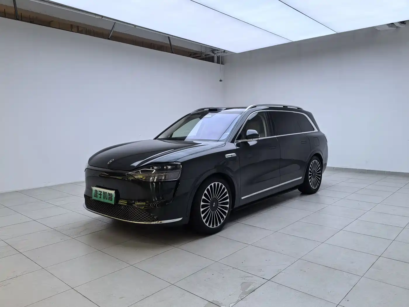 AITO Wenjie AITO M9 2025 Pure Electric Ultra 100kWh 6-Seater