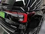 Фото 8 - Ford Explorer