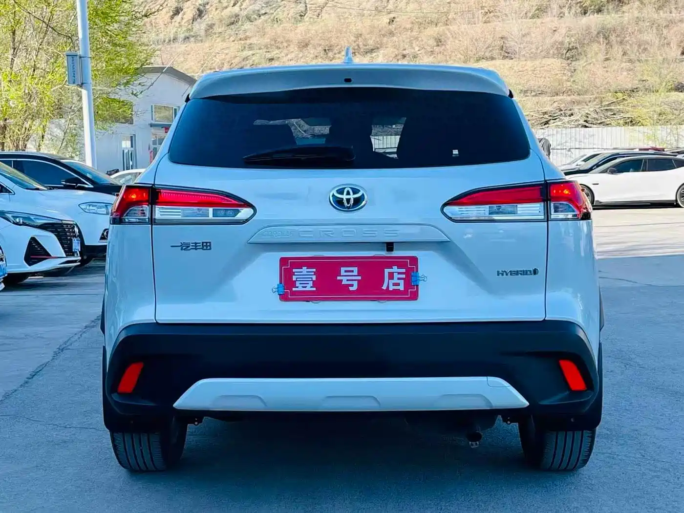 Toyota Corolla Cross 2023 Hybrid 2.0L Pioneer Edition фото 5
