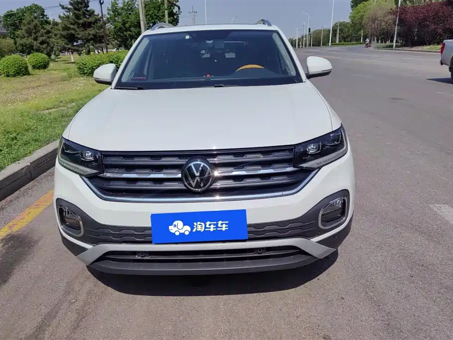 Volkswagen Tanying 2021 1.5L Automatic 30th Anniversary Edition фото 2