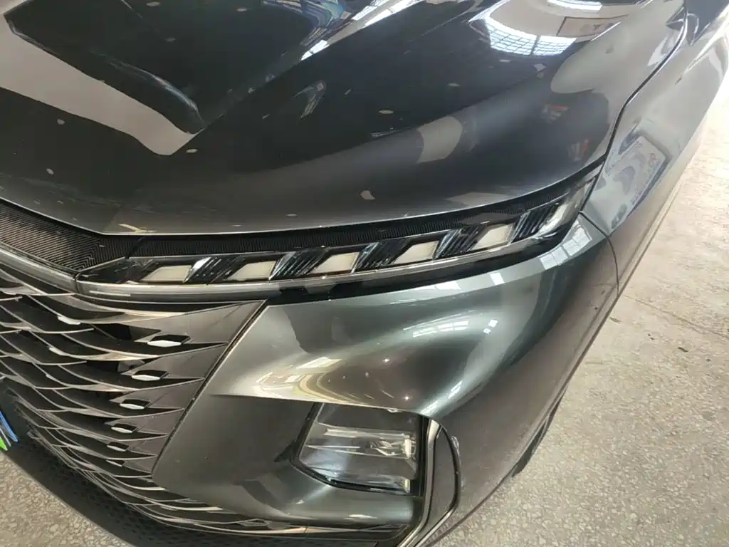 Фото 24 - Roewe RX5 MAX