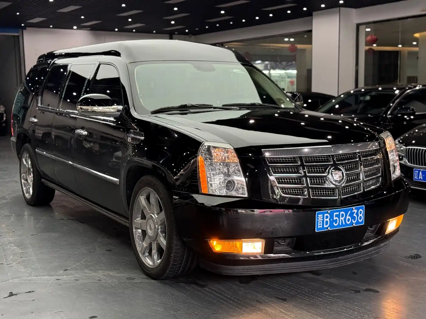 Cadillac Escalade 2010 2008 6.2 AWD