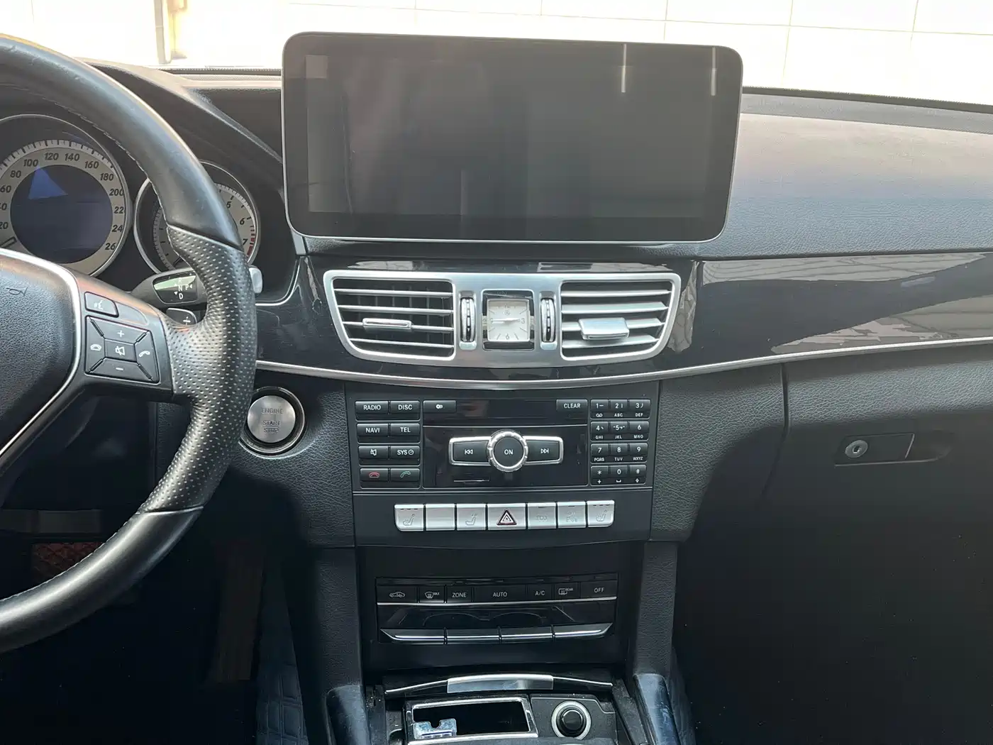 Mercedes-Benz E-Class 2015 E 260 L Sport фото 8