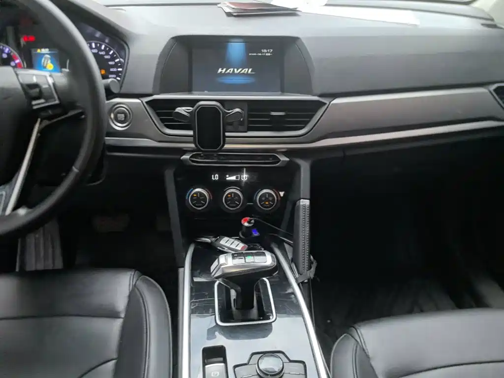 Фото 13 - Haval H6