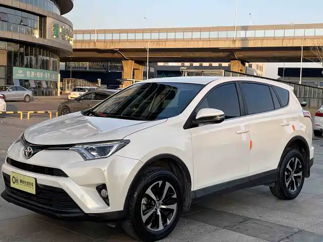 TOYOTA RAV4 RONGFANG