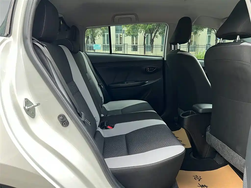 Toyota YARiS L Zhi Xuan 2021 1.5L CVT Leading Edition фото 17