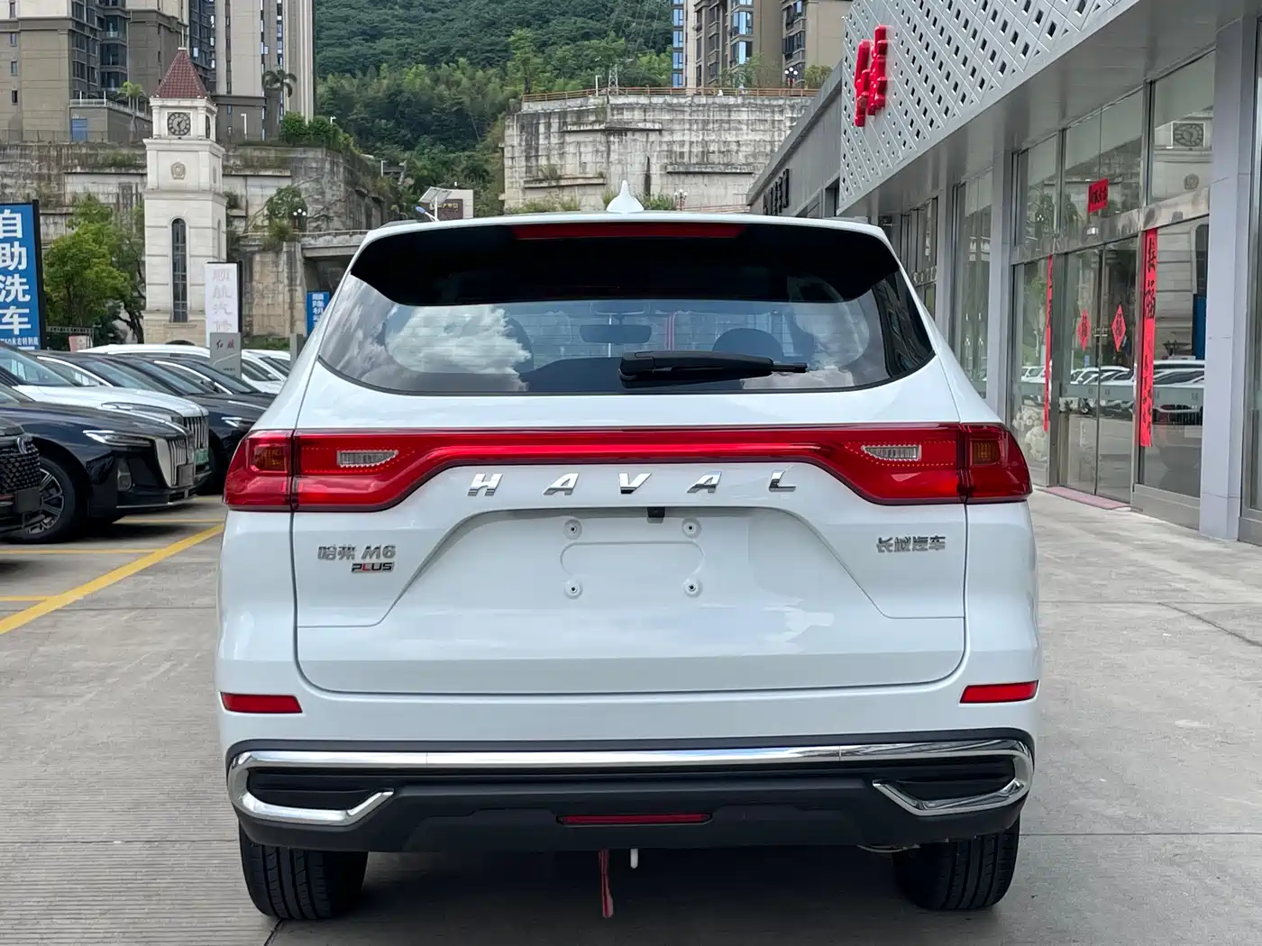 Haval M6 2023 PLUS 1.5T DCT Elite Smart Connect фото 9