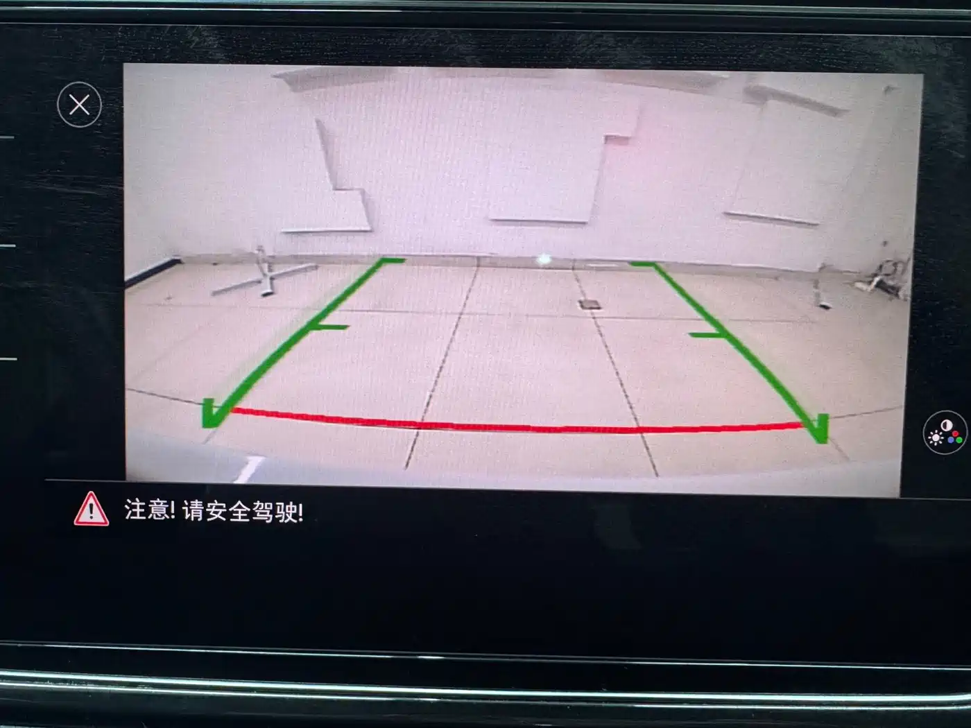 VOLKSWAGEN T ROC EXPLORING SONGS