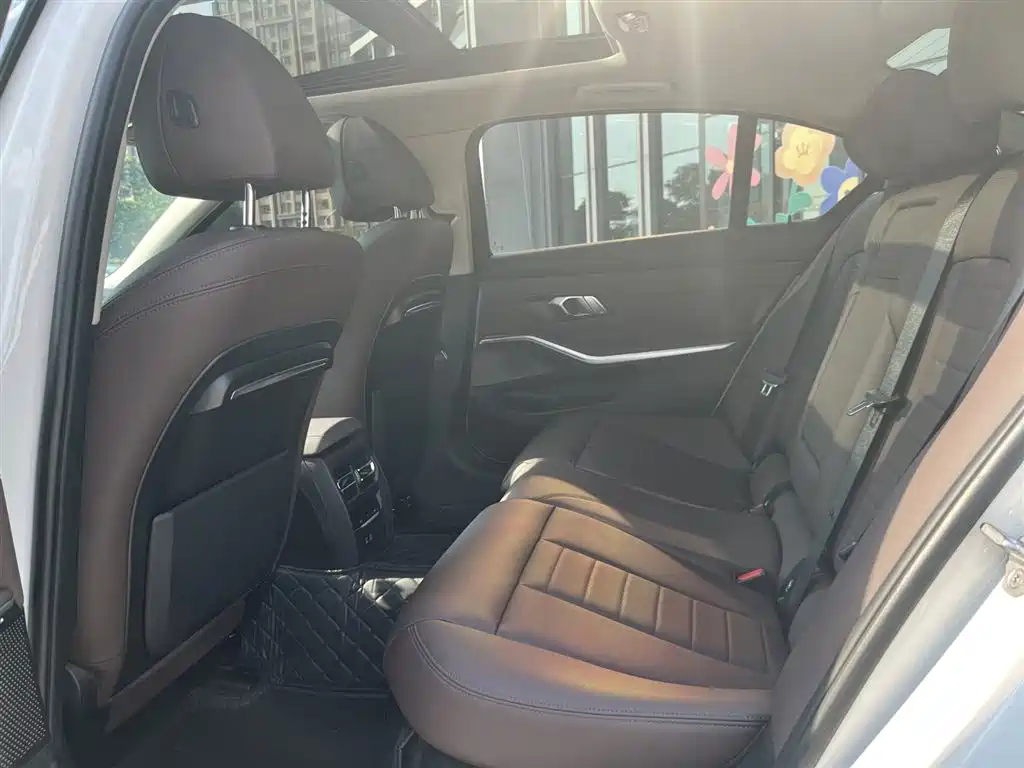 BMW 3 Series 2020 Facelift 325Li M Sport Package фото 18