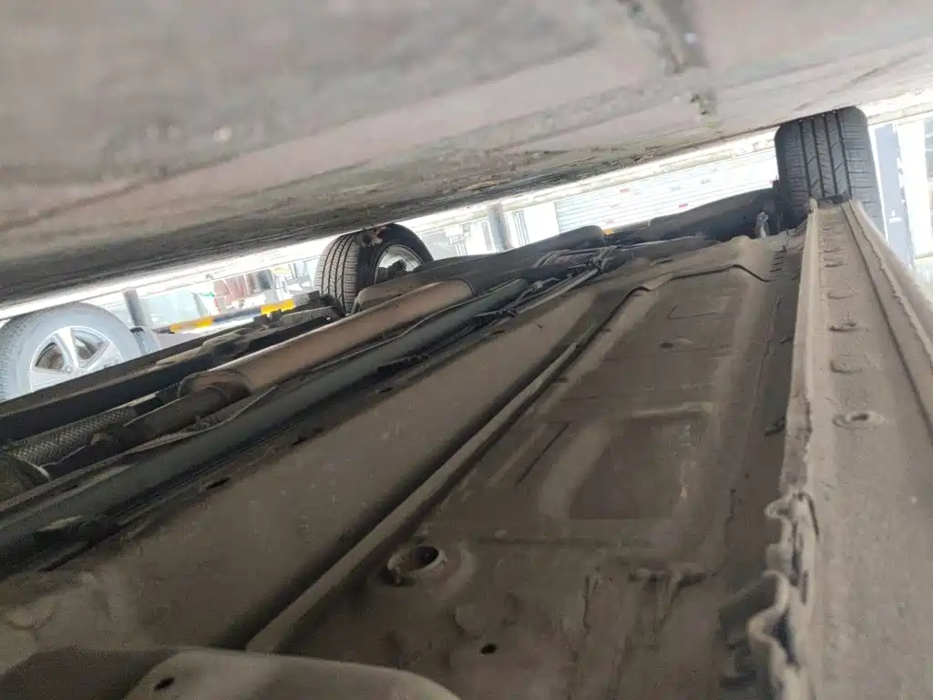 Roewe 950 2015 2012 2.0L Comfort Edition