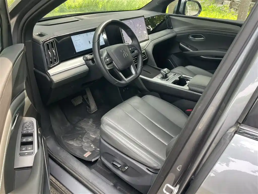 BYD Song L DM-i 2025 Model Smart Drive Edition 112km Leading Type фото 14