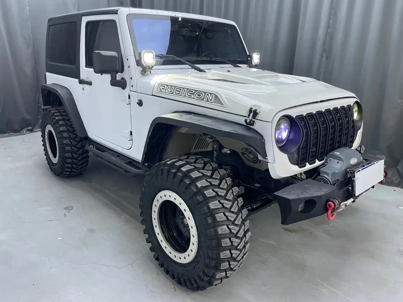 Photo 2 - Jeep Wrangler