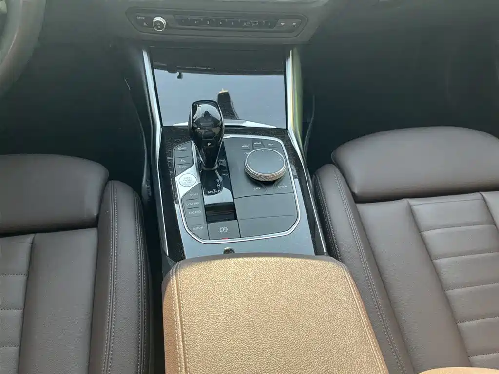 BMW 3 Series 2020 Facelift 325Li M Sport Package фото 23