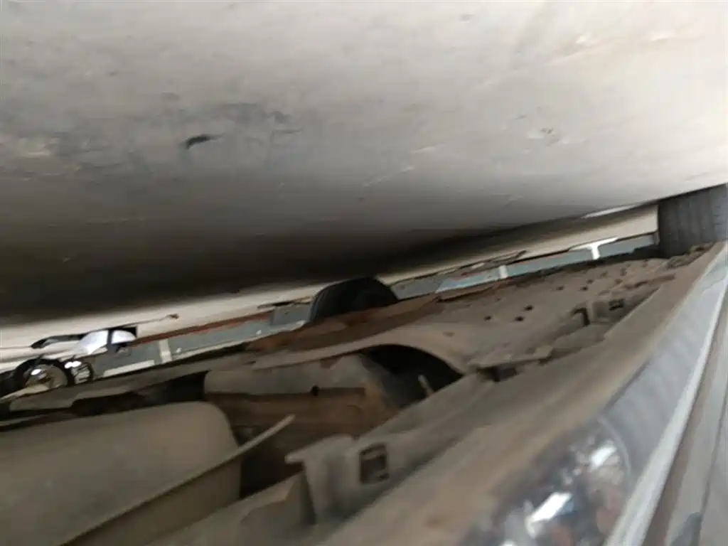 Toyota Reiz 2013 2.5V Premium Edition фото 22