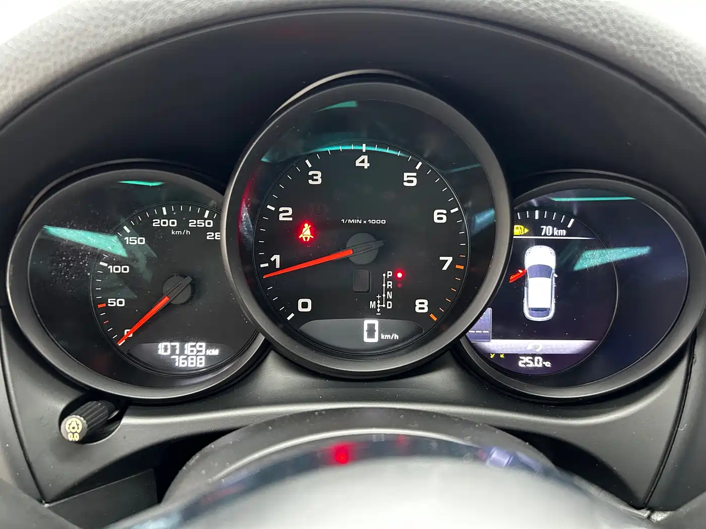 Porsche Macan 2017 Macan 2.0T фото 8