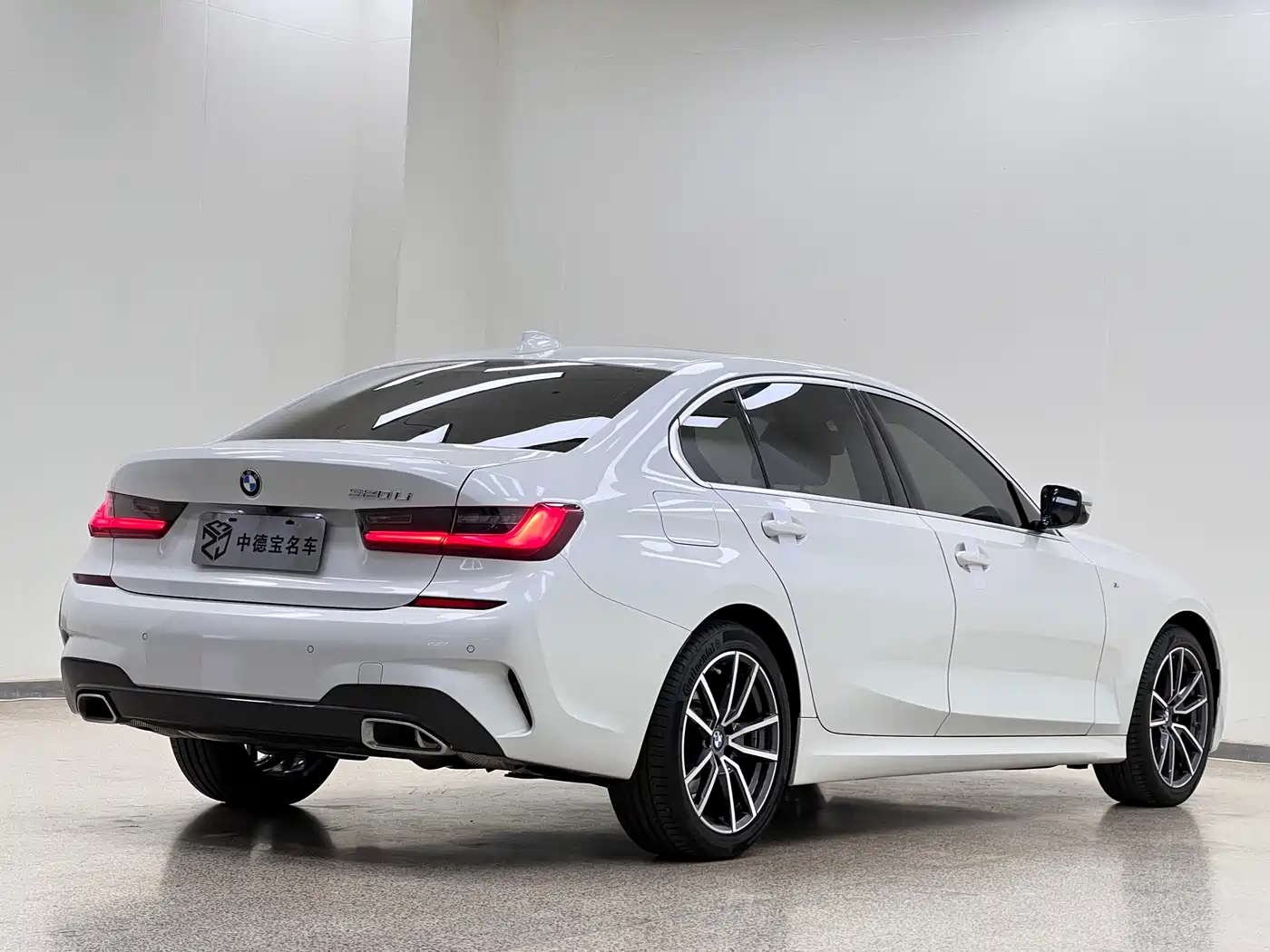 BMW 3 Series 2021 320Li M Sport Package фото 6