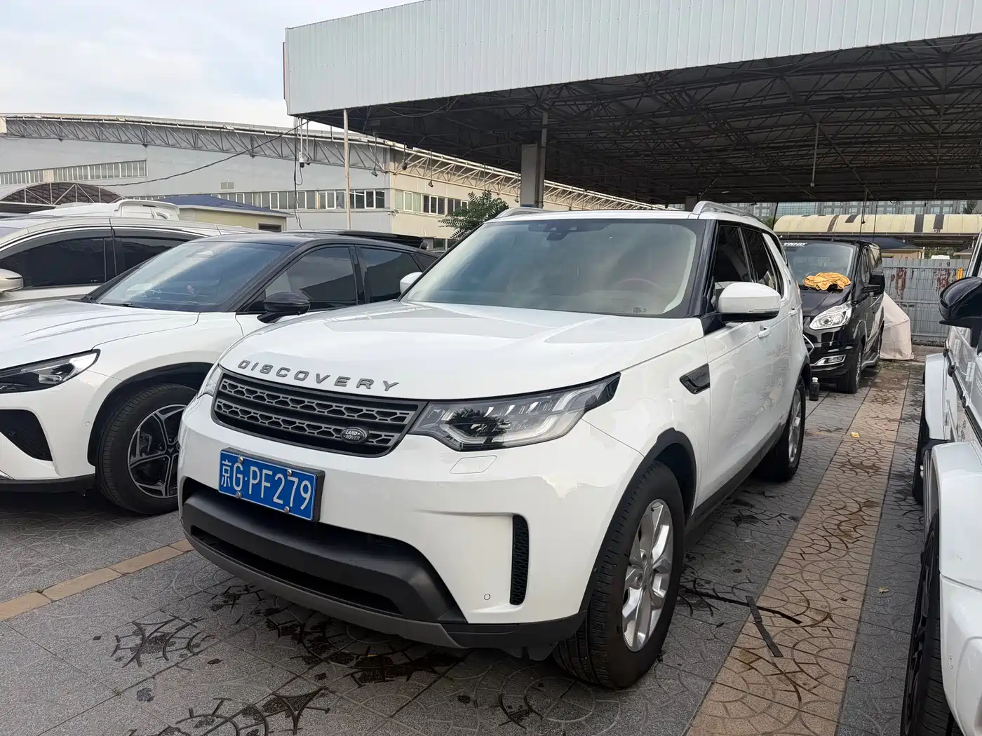 Фото 3 - Land Rover Discovery