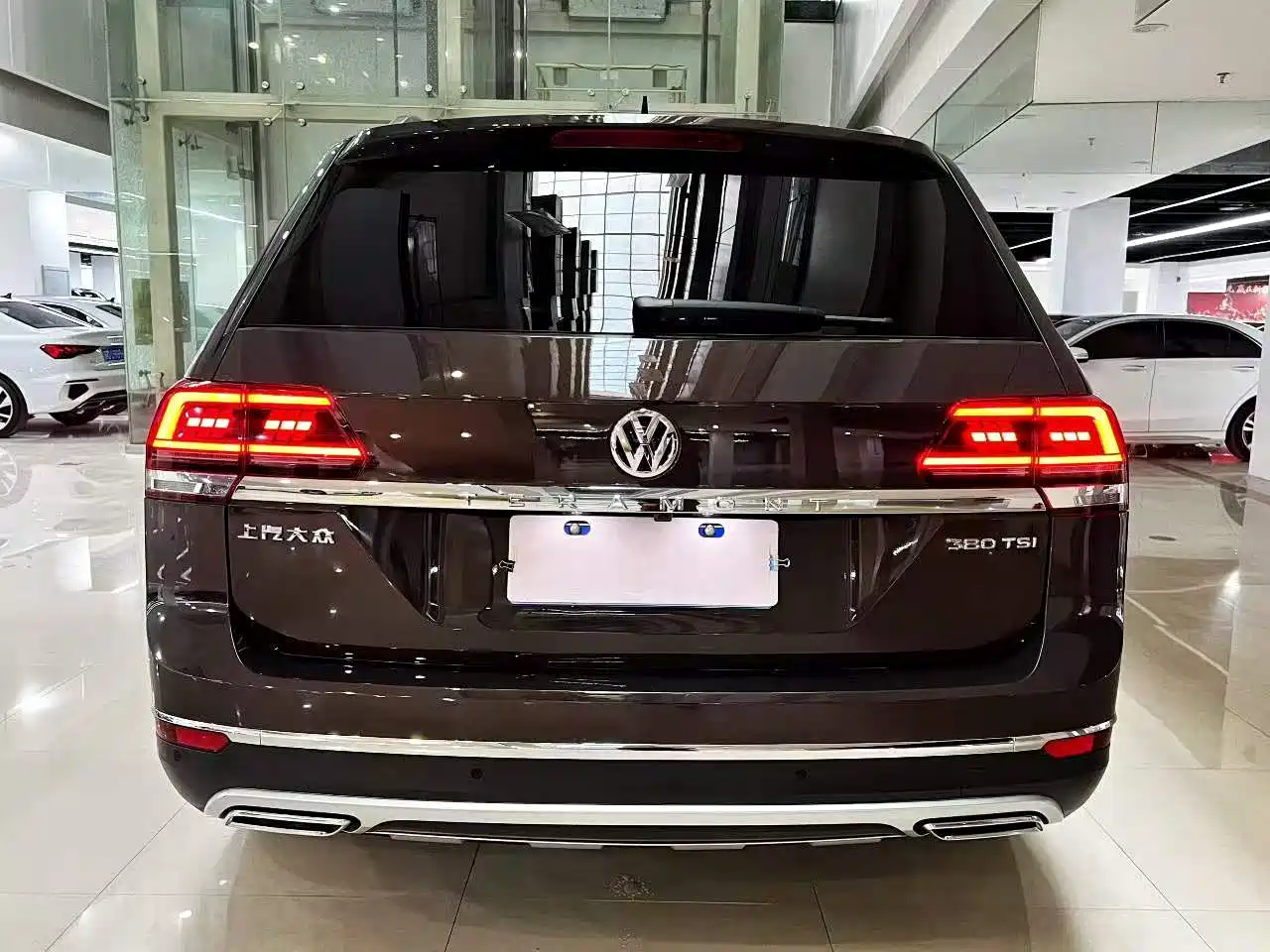 Volkswagen Teramont 2020 380TSI 4WD Luxury Edition China VI фото 5
