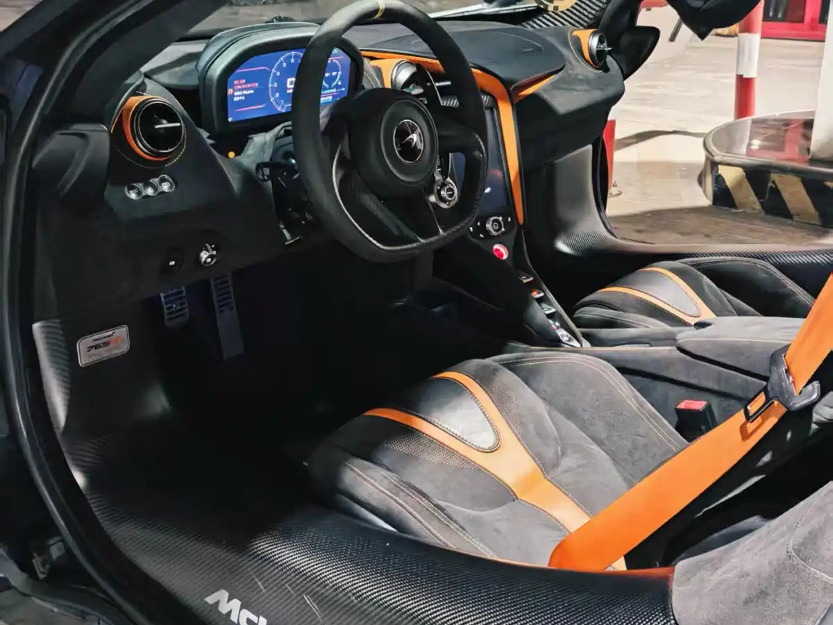 McLaren 720S 2019 4.0T Coupe фото 5