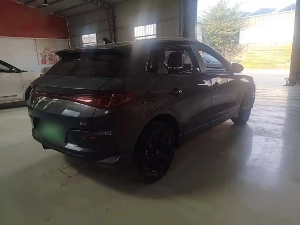 Фото 7 - BYD e2